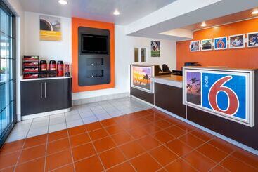 Motel 6carpinteria, Ca  Santa Barbara  South