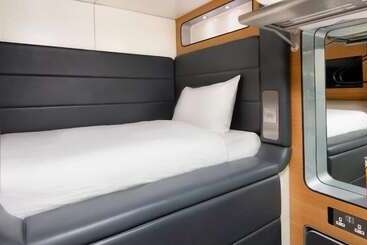 Yotelair Amsterdam Schiphol Transit