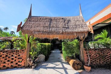 فندق صغير Oyo 503 Phuket Numnoi