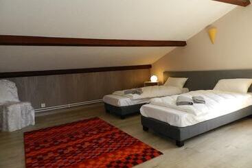 膳宿费 Gîte Du Domaine Des Pierres Dorées