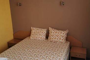 فندق Atm Modeva Chernomorets