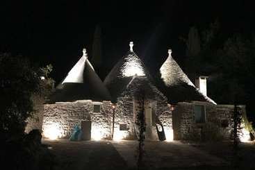 Pretty Trullo Cottage In Martinafranca With Garden And Barbecue