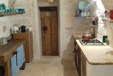 Pretty Trullo Cottage In Martinafranca With Garden And Barbecue