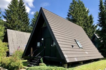 کلبه Wooden Chalet With Oven In Oberharz Near Lake