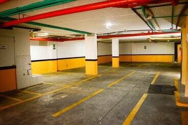 ホテル Confort 80 Zona Rosa