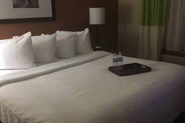 فندق Fairfield Inn By Marriott New York Laguardia Airport/flushing