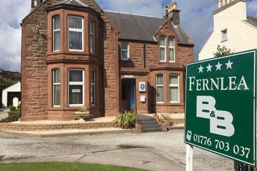 فندق Fernlea Guest House