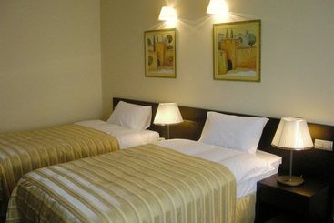 هتل Holiday Inn Chelyabinsk, An Ihg