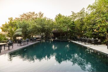 בית מלון כפרי Sevenseas Resort Koh Kradan