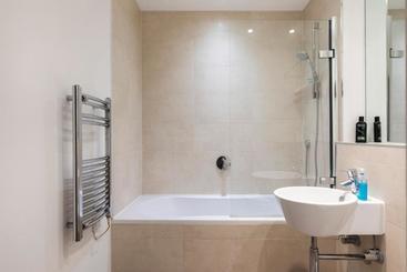 East Croydon Apartments   Just 3 Mins Walk To East Croydon Station