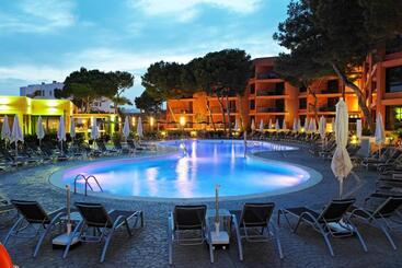 公寓式酒店  Protur Turo Pins 4 Sup