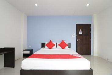 Szálloda Hua Hin Irooms By Oyo Rooms