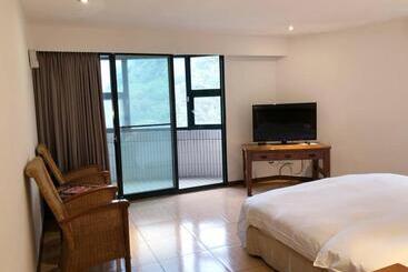 هتل King's Resort & Spa