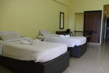 Goroomgo Hotel Reliance Jharkhand