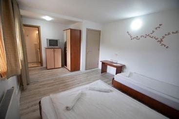 پانسیون Vila Luna Predeal