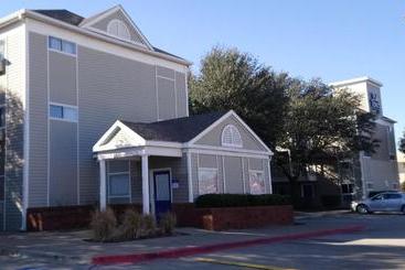 호텔 Intown Suites Extended Stay Carrollton Tx   Westgrove Drive
