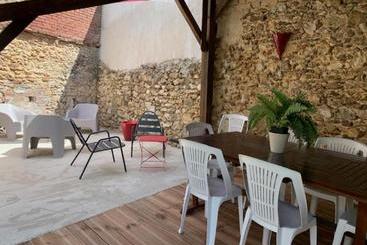 پانسیون Domaine Miltat Chambre L Encre Bleue