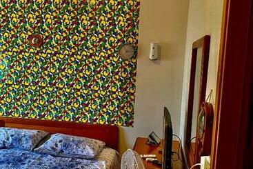 پانسیون Highlife Rooms