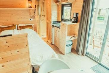 استراحتگاه Tiny House 4 People
