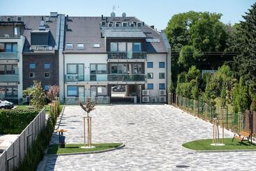 هتل آپارتمان R31 Residence