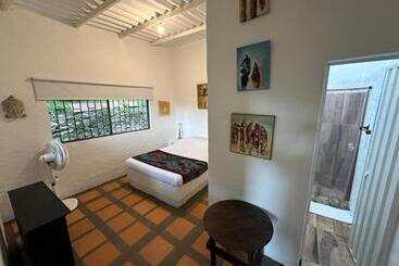 بنسيون Finca Jaragual