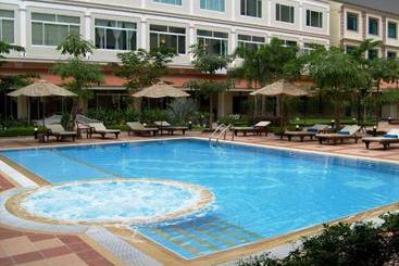 هتل Angkor Riviera