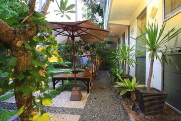 هتل Frangipani Villa-90s
