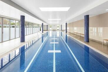 호텔 Meriton Suites Broadbeach