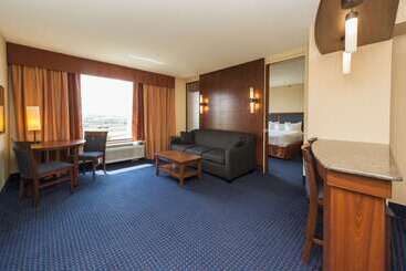 فندق Quality Inn & Suites