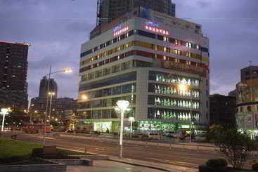 Отель Ramada Encore Wuxi