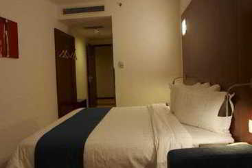 هتل Ramada Encore Wuxi