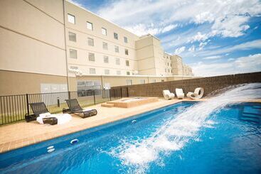 هتل Rydges Mount Panorama Bathurst