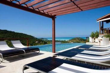 هتل Sugar Ridge Resort