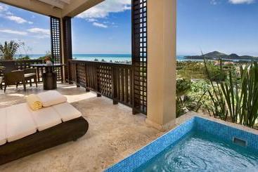 هتل Sugar Ridge Resort