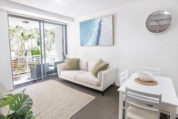 فندق Swell Resort Burleigh Heads