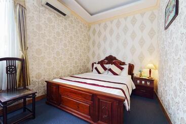 هتل Victory  Saigon