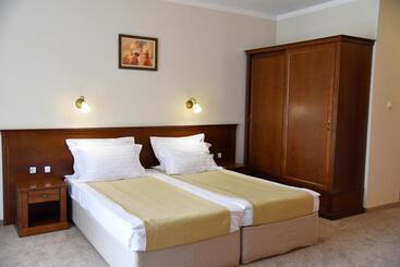 酒店 Villa Maria Revas