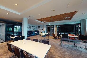 Village Hotel London Watford