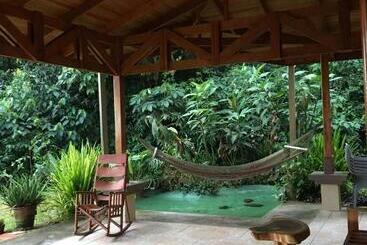 مبيت وإفطار Birds & Breakfast Costa Rica