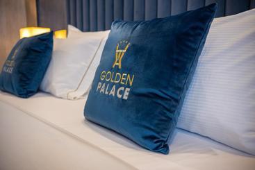 هتل Golden Palace