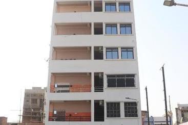 בית מלון כפרי Party Zone By Wb Inn, Hajipur,bihar