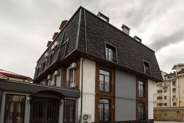 تختخواب و صبحانه Merci