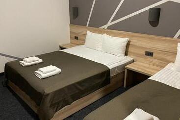 فندق готельно рестораний комплекс Silver