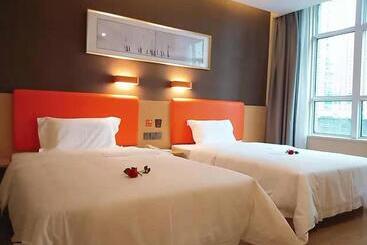 ホテル 7days Premium Huaian Zhou Enlai Memorial Hall Yuanhuai East Road Branch