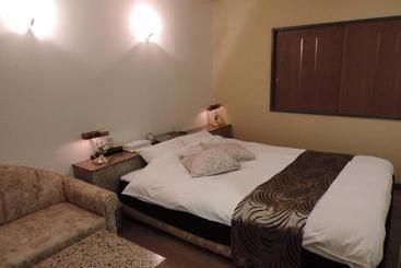 大人の隠れ家 ホテルcats