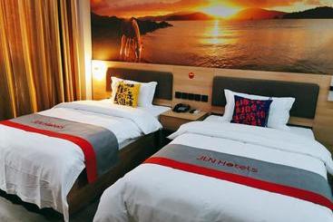 Jun Hotels Shandong Taian Dongping Museum