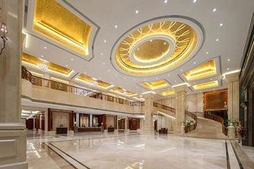 Venus Royal Hot Spring Hotel Guangdong Yangxi Store