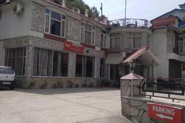 Mashoo Resorts , Bhuntar