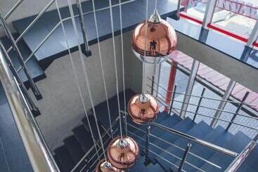 تختخواب و صبحانه готель біля фонтану