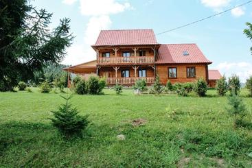 בית מלון כפרי зубровиця